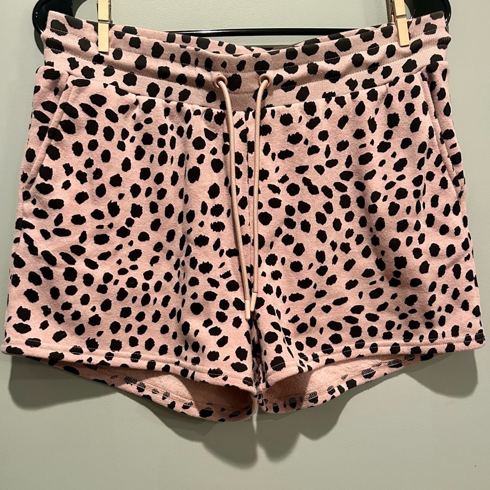 Threads 4 Thought Women's Felicity Animal Print Short in Nomad Multi M